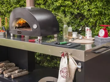 Four-Alfa-1-pizza